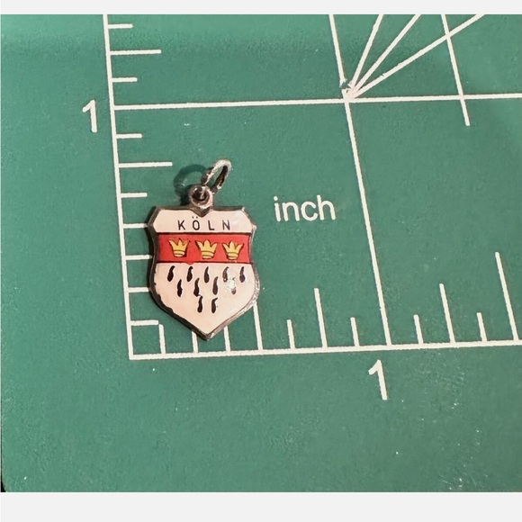 Köln Cologne - Germany 🇩🇪 Vintage 800 Silver Enamel Travel Shield Charm - Picture 3 of 3